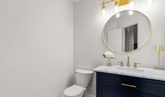 10023 STERLING Ter, Rockville, MD 20850