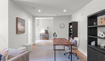 43442 CROSON Ln 100, Ashburn, VA 20148