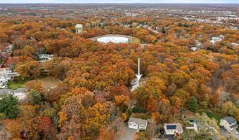 101 Cobble Hill Rd, Lincoln, RI 02865