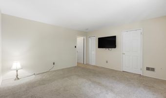 1701 SARATOGA Ct, Allentown, PA 18104