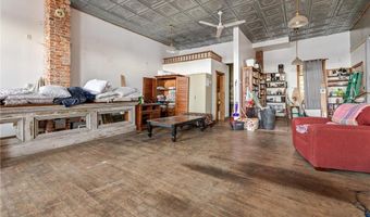 405 N Main St, Alma, WI 54610