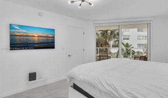 9821 E Bay Harbor Dr 302, Bay Harbor Islands, FL 33154