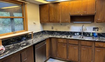 17 Ring, Athens, OH 45701