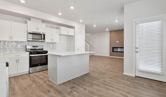 61187 Splendor Ln, Bend, OR 97702