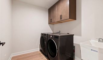 2001 Shelly Ln, Adams Twp., PA 16046