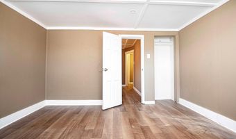 22 N CURLEY St, Baltimore, MD 21224