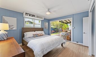 6085 Manukapu Pl, Honolulu, HI 96821