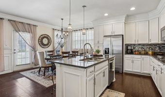 332 SUN Blvd, Bear, DE 19701