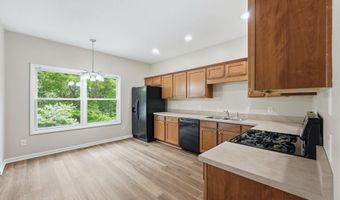 517 Williamson Cir, Angola, IN 46703