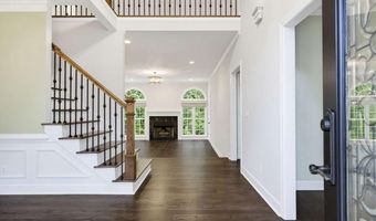 5185 Catalpa Knl, Acworth, GA 30101