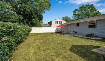 219 Cindy Dr, Amherst, NY 14221