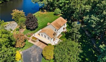 14 Dawn Ln, Coventry, RI 02816
