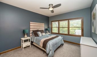 639 Wood Fern Dr, Ballwin, MO 63021