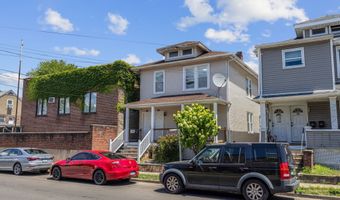 84-86 Dewey St, Bridgeport, CT 06605