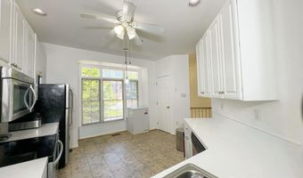 7822 QUILL POINT Dr, Bowie, MD 20720