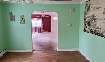 5 Consaul Rd, Albany, NY 12205