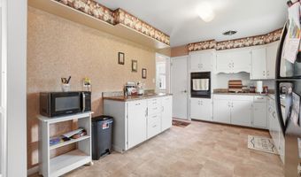 1416 W 64th St, Ashtabula, OH 44004
