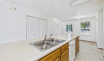 2168 Tina Ct, Arcata, CA 95521