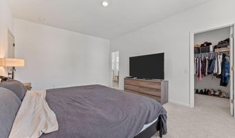 51 Walkabout Dr, Aberdeen, NC 28315