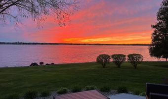 1360 Windmill Point Rd, Alburgh, VT 05440