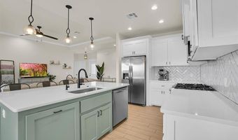 2132 Longhorn Trl, Altus, OK 73521