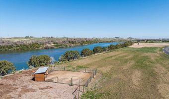 256 Snake River Dr, American Falls, ID 83211