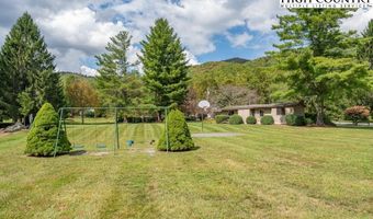 253 River Road 1, Banner Elk, NC 28604