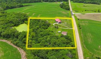 17487 Rogers Rd, Atchison, KS 66002