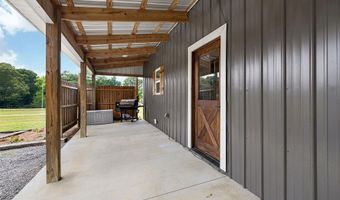 1897 White Oak Rd, Albertville, AL 35950