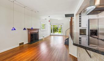 9819 PARKWOOD Dr, Bethesda, MD 20814