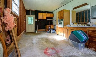 51 Bell Rd, Asheville, NC 28805