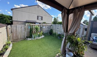 3412 COLONIAL Ct, Allentown, PA 18104