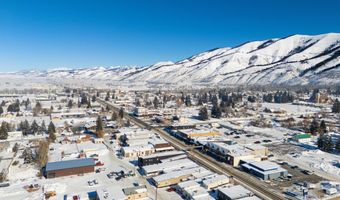 458 S WASHINGTON St, Afton, WY 83110