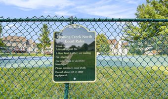 4871 S Ridgeside Cir, Ann Arbor, MI 48105
