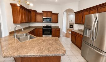 5034 FRENCH BROAD Ln, Bartlett, TN 38135