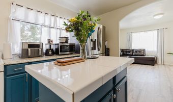 812 8th St, Alamogordo, NM 88310