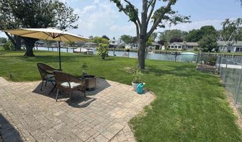 7240 Cardinal, Algonac, MI 48001