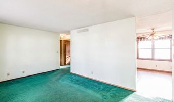 5108 Schubert St, Ames, IA 50014