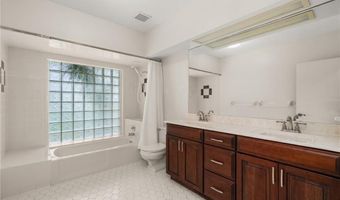 1055 Entrance Rd, Avon Park, FL 33825