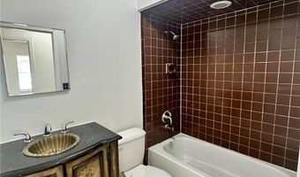 633 W ELLA J GILMORE St, Apopka, FL 32703