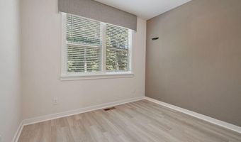 2075 Eva Pearl Dr, Apex, NC 27502