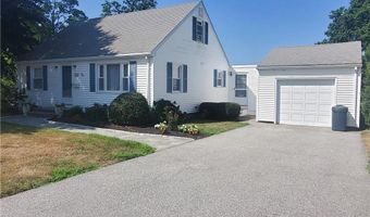 139 Coggeshall Ave, Newport, RI 02840