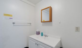 229 S PACIFIC St, Rockaway Beach, OR 97136