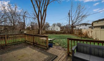 125 Sudbury Ln, Amherst, NY 14221