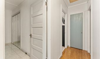 396 Kahiki St, Kahului, HI 96732