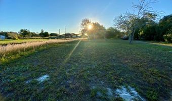 343 W LENOIR Ave, Aransas Pass, TX 78336