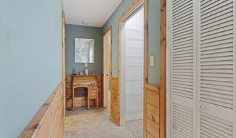 96 Taylor Woods Rd, Belgrade, ME 04917