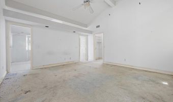 94 OCEANSIDE Dr, Atlantic Beach, FL 32233