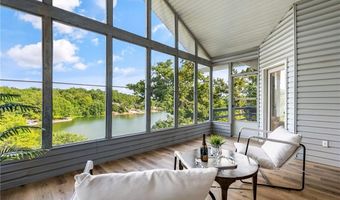 43 Strichen Ln, Bella Vista, AR 72715