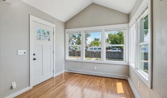 618 E 7TH St, Cheyenne, WY 82007